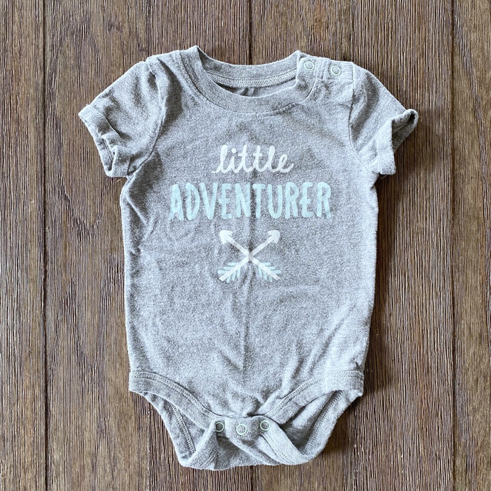 4/$10 Jumping Beans onesie bodysuit 6 months